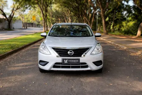 NISSAN Versa Sedan 1.0 4P FLEX, Foto 3