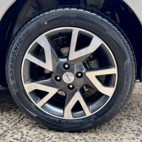 NISSAN Versa Sedan 1.6 16V 4P UNIQUE FLEX XTRONIC AUTOM�TICO CVT, Foto 13