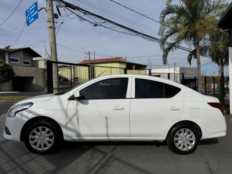 NISSAN Versa Sedan 1.0 4P FLEX, Foto 3