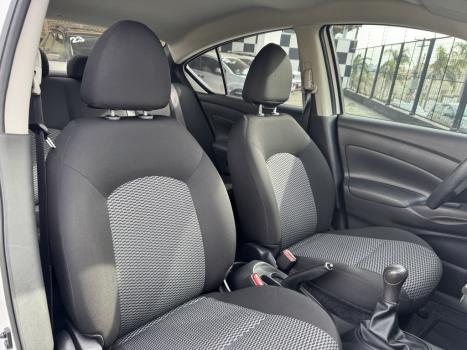 NISSAN Versa Sedan 1.0 4P FLEX, Foto 13