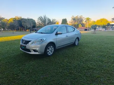 NISSAN Versa Sedan 1.6 16V 4P FLEX SL, Foto 5