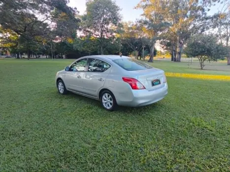 NISSAN Versa Sedan 1.6 16V 4P FLEX SL, Foto 7