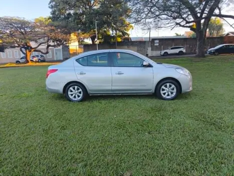 NISSAN Versa Sedan 1.6 16V 4P FLEX SL, Foto 10