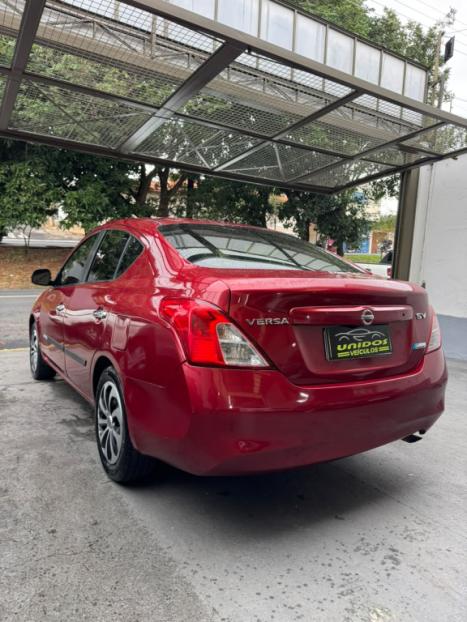 NISSAN Versa Sedan 1.0 4P FLEX, Foto 4