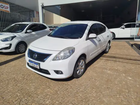 NISSAN Versa Sedan 1.6 16V 4P FLEX SL, Foto 2