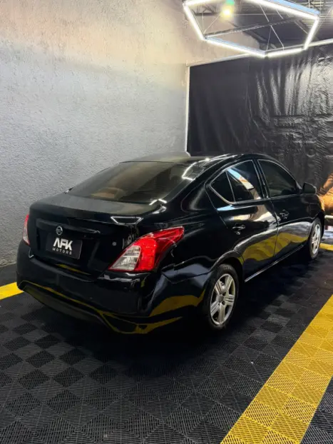 NISSAN Versa Sedan 1.0 4P FLEX S, Foto 6