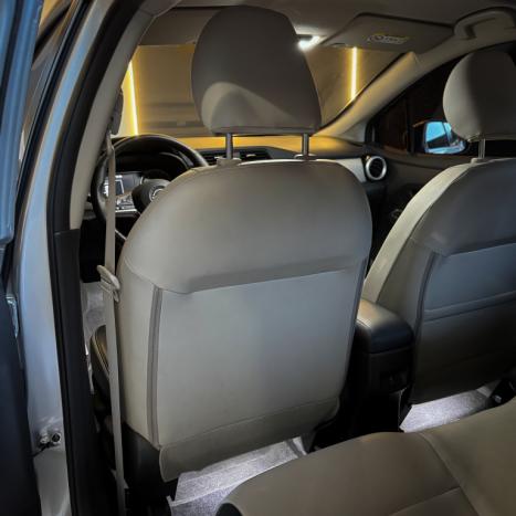 NISSAN Versa Sedan 1.6 16V 4P FLEX EXCLUSIVE XTRONIC AUTOM�TICO CVT, Foto 12