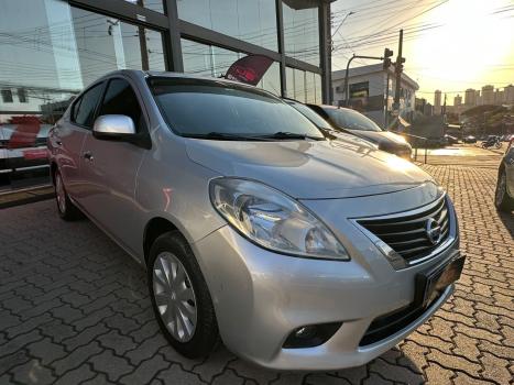 NISSAN Versa Sedan 1.6 16V 4P FLEX SV, Foto 5