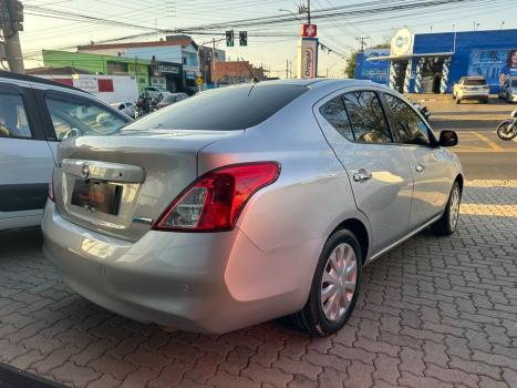 NISSAN Versa Sedan 1.6 16V 4P FLEX SV, Foto 6