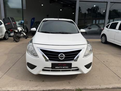 NISSAN Versa Sedan 1.0 4P FLEX S, Foto 1