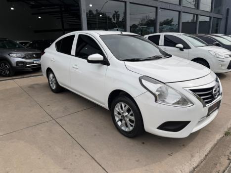 NISSAN Versa Sedan 1.0 4P FLEX S, Foto 2