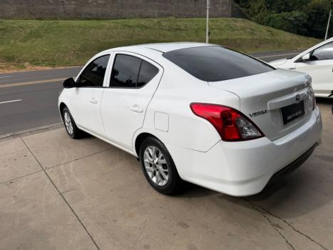 NISSAN Versa Sedan 1.0 4P FLEX S, Foto 5