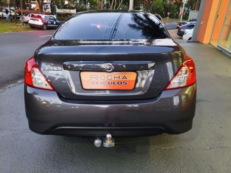 NISSAN Versa Sedan 1.0 4P FLEX, Foto 3