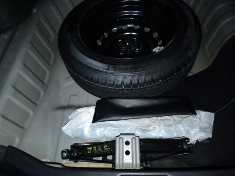 NISSAN Versa Sedan 1.0 4P FLEX, Foto 14