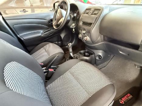 NISSAN Versa Sedan 1.0 12V 4P FLEX V-DRIVE, Foto 10
