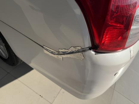 NISSAN Versa Sedan 1.6 16V 4P FLEXSTART V-DRIVE, Foto 23