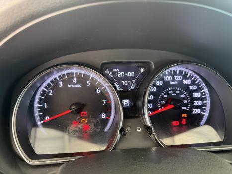 NISSAN Versa Sedan 1.6 16V 4P FLEXSTART V-DRIVE, Foto 9