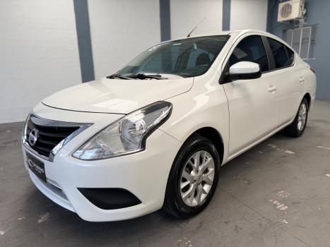 NISSAN Versa Sedan 1.6 16V 4P FLEX SV, Foto 1