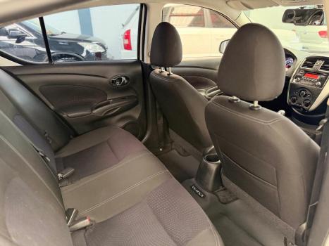 NISSAN Versa Sedan 1.6 16V 4P FLEX SV, Foto 17