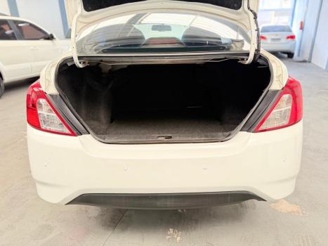 NISSAN Versa Sedan 1.6 16V 4P FLEX SV, Foto 18
