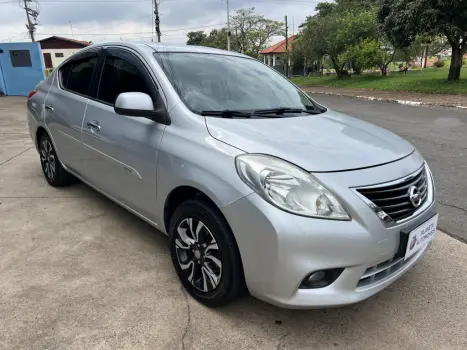 NISSAN Versa Sedan 1.6 16V 4P FLEX SL, Foto 1
