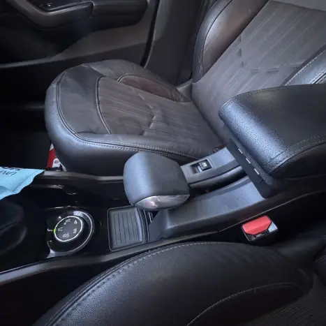 PEUGEOT 2008 1.6 16V 4P FLEX GRIFFE THP TURBO, Foto 11