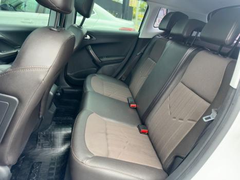 PEUGEOT 2008 1.6 16V 4P FLEX GRIFFE THP TURBO, Foto 13