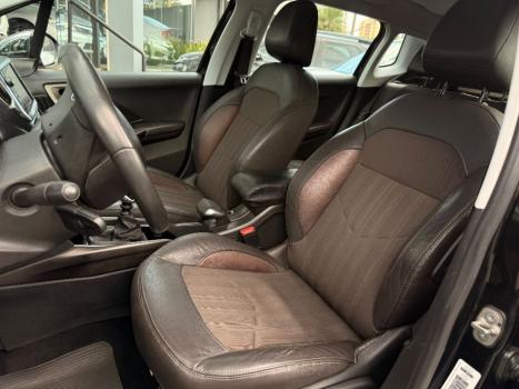 PEUGEOT 2008 1.6 16V 4P FLEX GRIFFE THP TURBO, Foto 12
