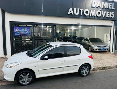 PEUGEOT 207 Hatch 1.4 4P XR FLEX, Foto 2