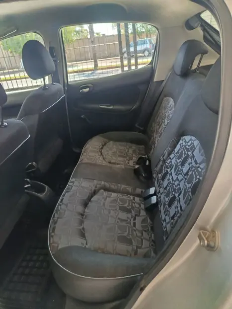 PEUGEOT 207 Hatch 1.4 XR FLEX, Foto 7