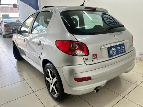 PEUGEOT 207 Hatch 1.6 16V 4P QUIKSILVER FLEX, Foto 4