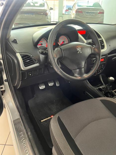 PEUGEOT 207 Hatch 1.6 16V 4P QUIKSILVER FLEX, Foto 16