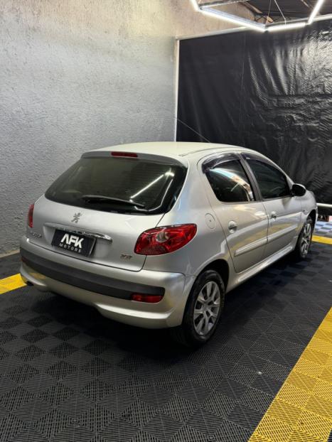 PEUGEOT 207 Hatch 1.4 4P XR FLEX, Foto 6