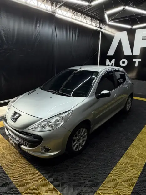 PEUGEOT 207 Hatch 1.4 4P XR FLEX, Foto 2