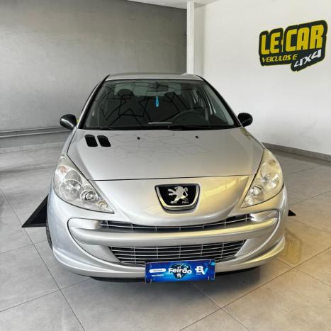 PEUGEOT 207 Sedan 1.4 4P PASSION XR FLEX, Foto 2