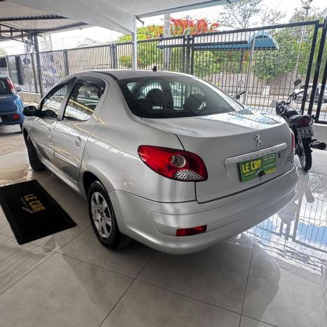 PEUGEOT 207 Sedan 1.4 4P PASSION XR FLEX, Foto 6