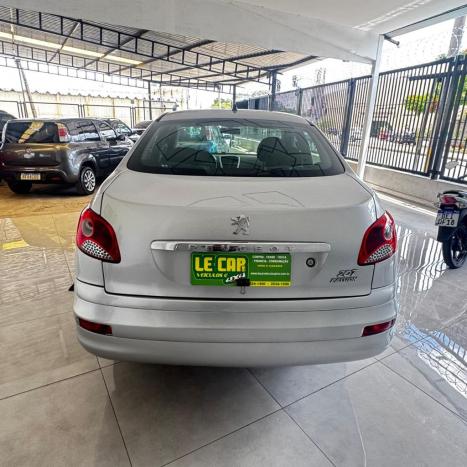 PEUGEOT 207 Sedan 1.4 4P PASSION XR FLEX, Foto 7