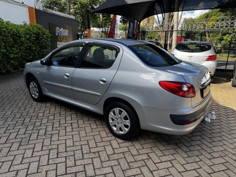 PEUGEOT 207 Sedan 1.4 4P PASSION XR FLEX, Foto 3