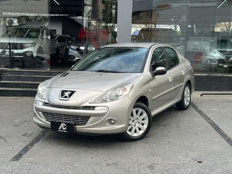 PEUGEOT 207 Sedan 1.4 4P PASSION XR FLEX, Foto 1