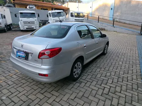 PEUGEOT 207 Sedan 1.4 4P PASSION XR FLEX, Foto 4