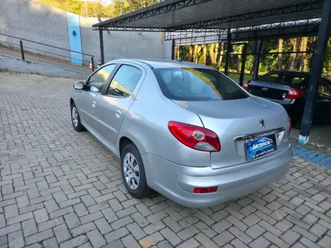PEUGEOT 207 Sedan 1.4 4P PASSION XR FLEX, Foto 5