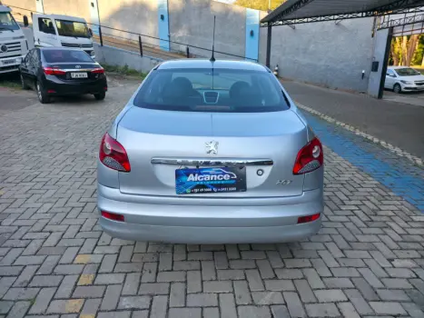 PEUGEOT 207 Sedan 1.4 4P PASSION XR FLEX, Foto 6