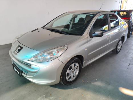 PEUGEOT 207 Sedan 1.4 4P PASSION XR FLEX, Foto 2
