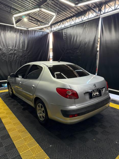 PEUGEOT 207 Sedan 1.4 4P PASSION XR FLEX, Foto 6
