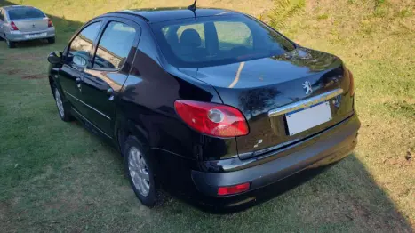 PEUGEOT 207 Sedan 1.4 4P PASSION XR FLEX, Foto 8