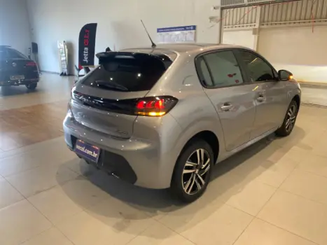 PEUGEOT 208 1.0 12V 4P FLEX GRIFFE TURBO 200 AUTOM�TICO CVT, Foto 9