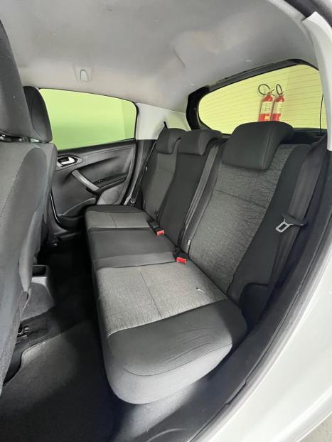 PEUGEOT 208 1.2 12V 4P ACTIVE FLEX, Foto 17
