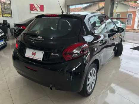 PEUGEOT 208 1.2 12V 4P ACTIVE FLEX, Foto 6