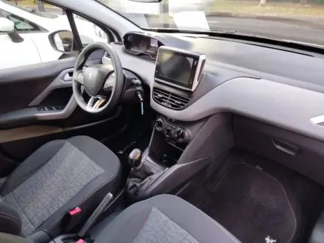 PEUGEOT 208 1.2 12V 4P ACTIVE FLEX, Foto 8