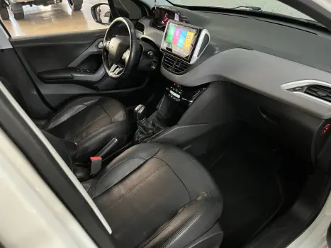 PEUGEOT 208 1.2 12V 4P ALLURE FLEX, Foto 13